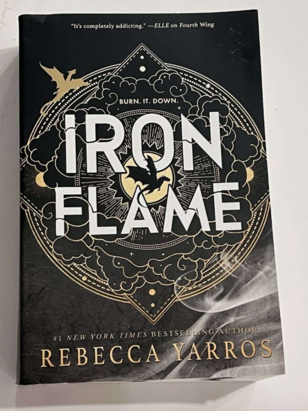 Iron Flame by Rebecca Yarros: Sprayed Edges Paperback GOOD CONDITION B books136